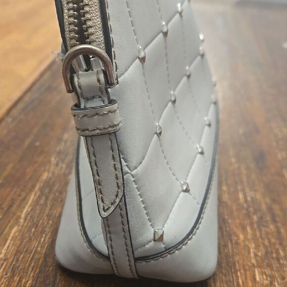 Michael Kors White Quilted Women's Bag - Picture 4 of 10